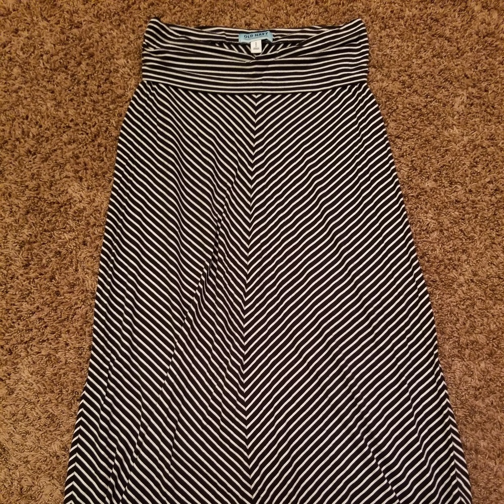 Old Navy Maternity Maxi Skirt